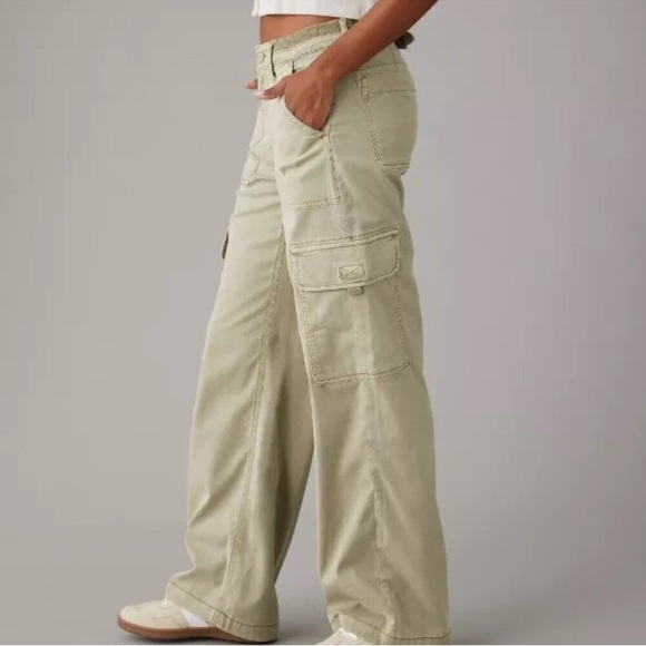 AE Dreamy Drape Stretch Cargo Pants – Green – Size 2 - Picture 2 of 4